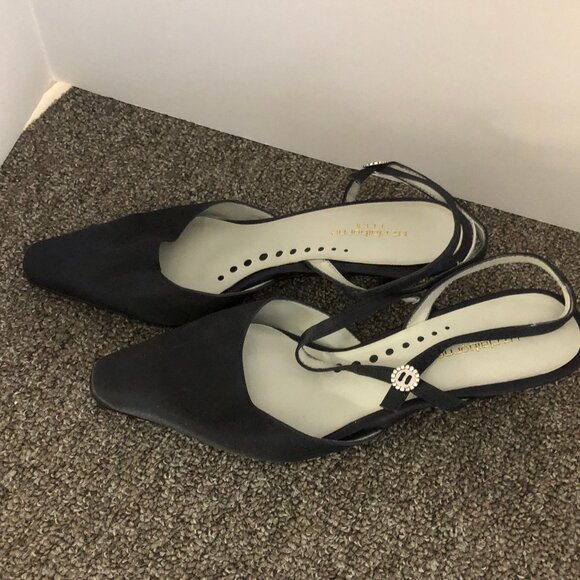 Liz Claiborne Navy Satin Heels - Picture 2 of 4